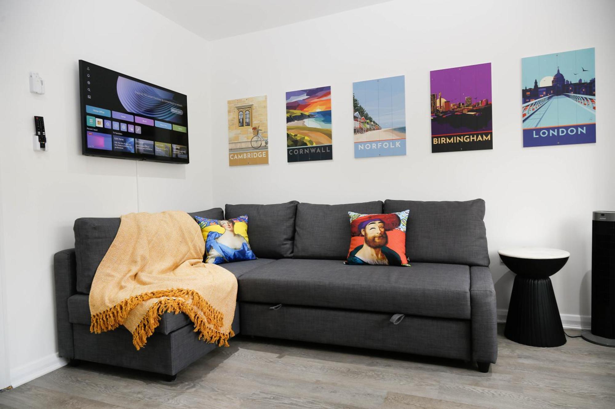 New Luxury Apartments In Central London Next To Shops, Cafes, Bars & Metro Exterior photo